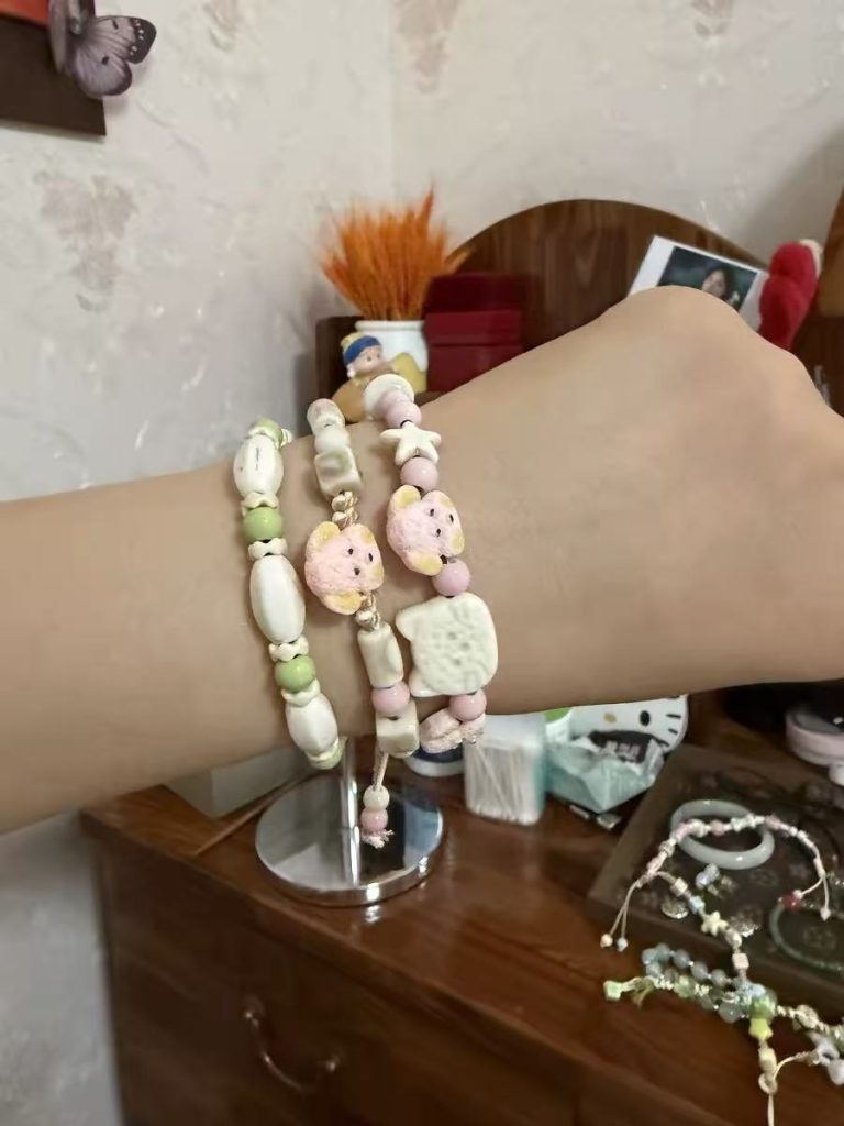 Teddy bracelet photo review